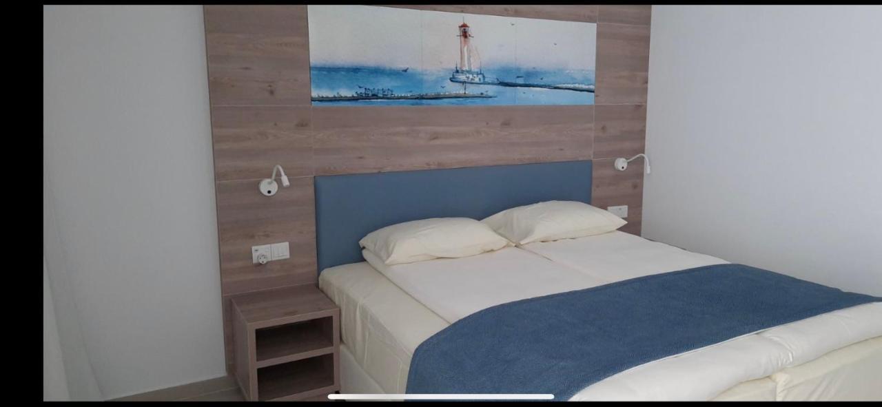 Hotel de apartamente Karousos *
